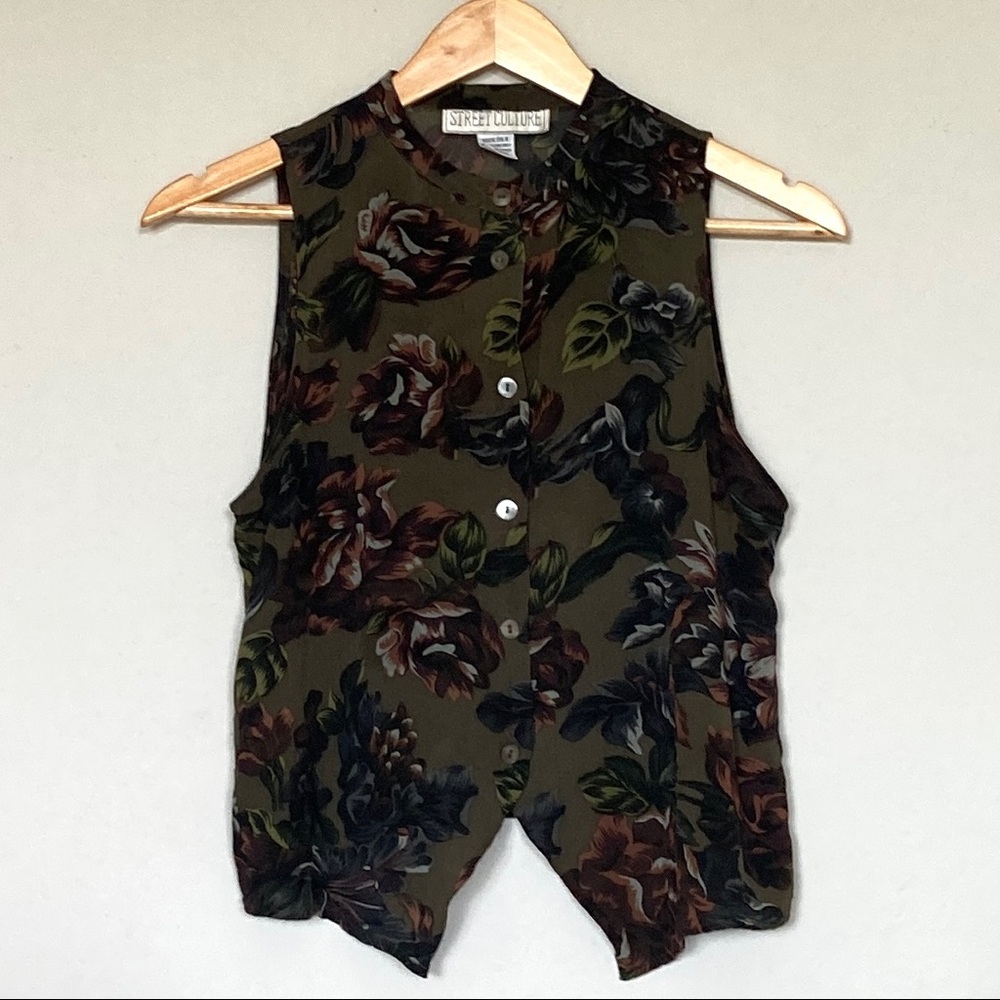 LAST CHANCE 😍 Vintage Street Culture 100% Silk Floral Green Tank Blouse, size S